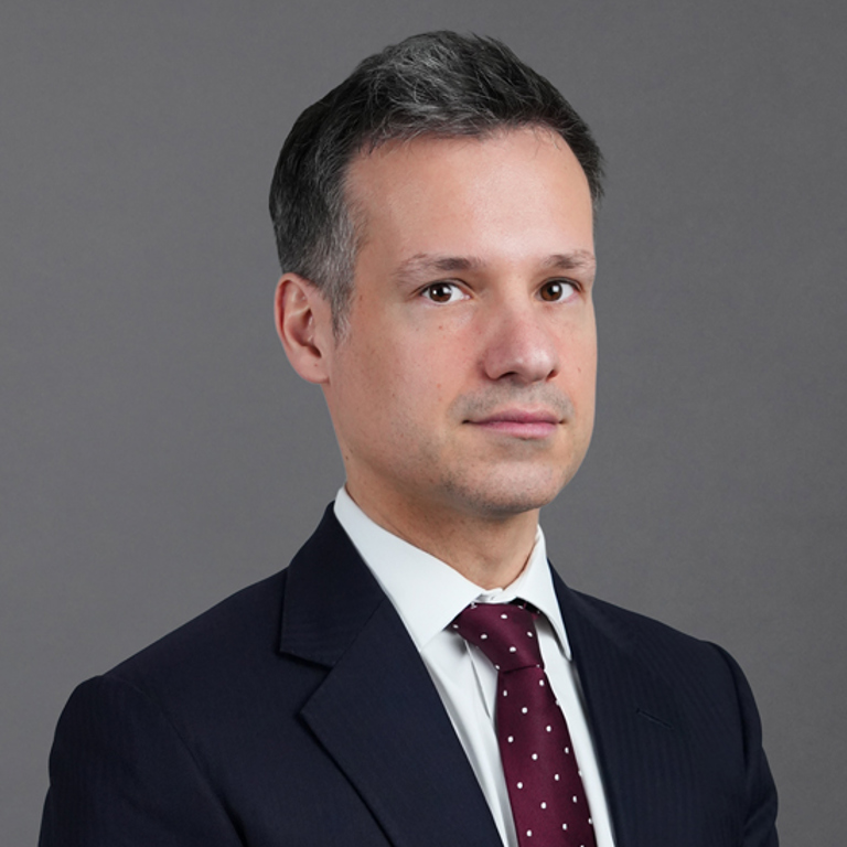 Hilton Richard 08726 1920X1080